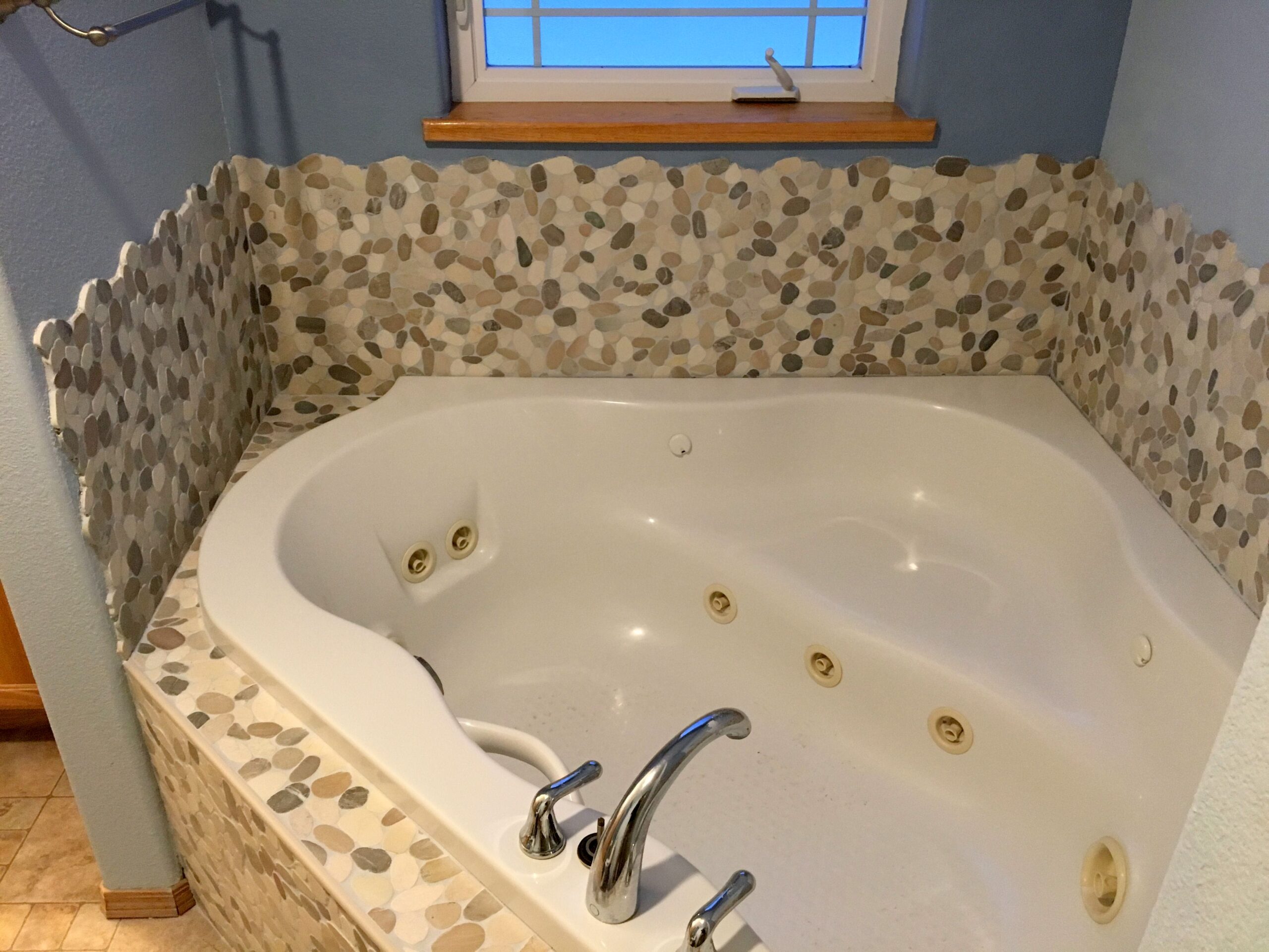 Master Bathroom Tile Backsplash